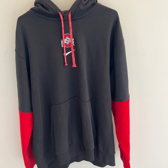 NIKE- Ohio State Hoodie - LIKE NEW- size XL - $8! - Picture 1 of 3